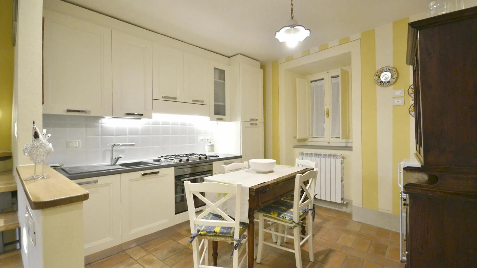 Appartamento Maccari Cortona 0*,